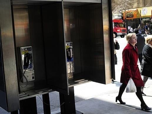 <a><img class="wp-image-1785063" title="Are these the next New york City Wi-Fi hotspots?" src="https://www.theepochtimes.com/assets/uploads/2015/09/142612729.jpg" alt="Are these the next New york City Wi-Fi hotspots?" width="585" height="387"/></a>