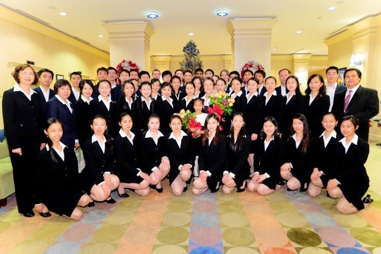 <a><img class="size-medium wp-image-1832292" title="The Divine Performing Arts Touring Company arrives in Fort Laerdale, Fla., for its upcoming shows at the Broward Center for the Performing Arts. (Mark Zou/The Epoch Times)" src="https://www.theepochtimes.com/assets/uploads/2015/09/20081218-FtLauderdaleDPAgroup2b.jpg" alt="The Divine Performing Arts Touring Company arrives in Fort Laerdale, Fla., for its upcoming shows at the Broward Center for the Performing Arts. (Mark Zou/The Epoch Times)" width="320"/></a>