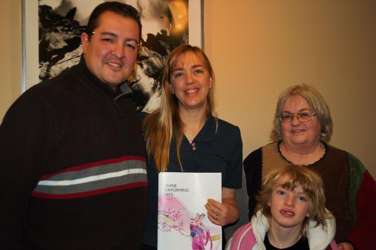 <a><img src="https://www.theepochtimes.com/assets/uploads/2015/09/20090130_Denver_Abraham_Silver_ColoradoSheriff_EET_EN.jpg.jpg" alt="Colorado Sheriff, Silver Gutierrez and Mrs. Gutierrez attended the internationally acclaimed Divine Performing Arts Chinese New Year Spectacular. (The Epoch Times)" title="Colorado Sheriff, Silver Gutierrez and Mrs. Gutierrez attended the internationally acclaimed Divine Performing Arts Chinese New Year Spectacular. (The Epoch Times)" width="320" class="size-medium wp-image-1830839"/></a>