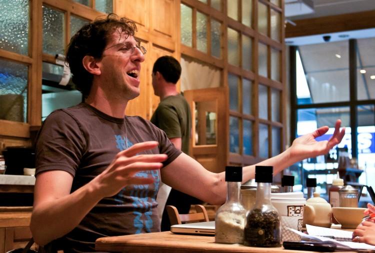 <a><img class="size-large wp-image-1783140" title="Eitan Grinspun of columbia University " src="https://www.theepochtimes.com/assets/uploads/2015/09/20120813_untitled_Chasteen__MG_6312.jpg" alt="Eitan Grinspun speaks about his work combining computer science and art on the Upper West Side, on Aug. 14. (James Smith/The Epoch Times)" width="590" height="398"/></a>