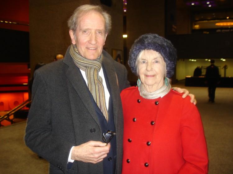 <a><img class="size-large wp-image-1769433" src="https://www.theepochtimes.com/assets/uploads/2015/09/2013-03-06+London+Barbican+Theatre+Shaoying+Valentine+Palmer+couple+The+academy+of+Communication3.jpg" alt="" width="590" height="442"/></a>