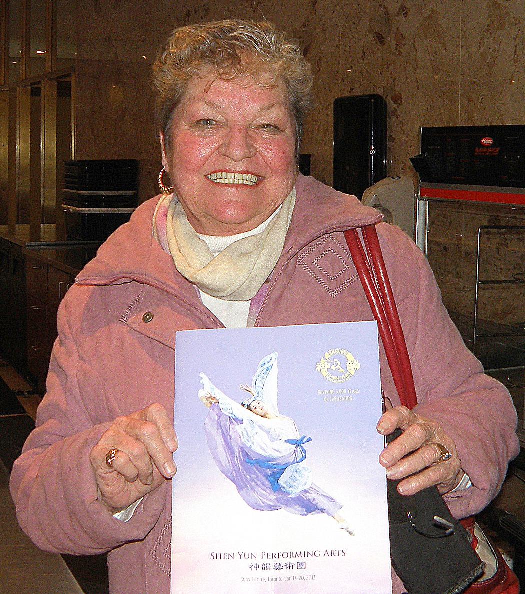 <a><img class="size-medium wp-image-1771840" title="OLYMPUS DIGITAL CAMERA" src="https://www.theepochtimes.com/assets/uploads/2015/09/20130120-Toronto-BeckyZhou-TheatreDancer.jpg" alt="" width="309" height="350"/></a>