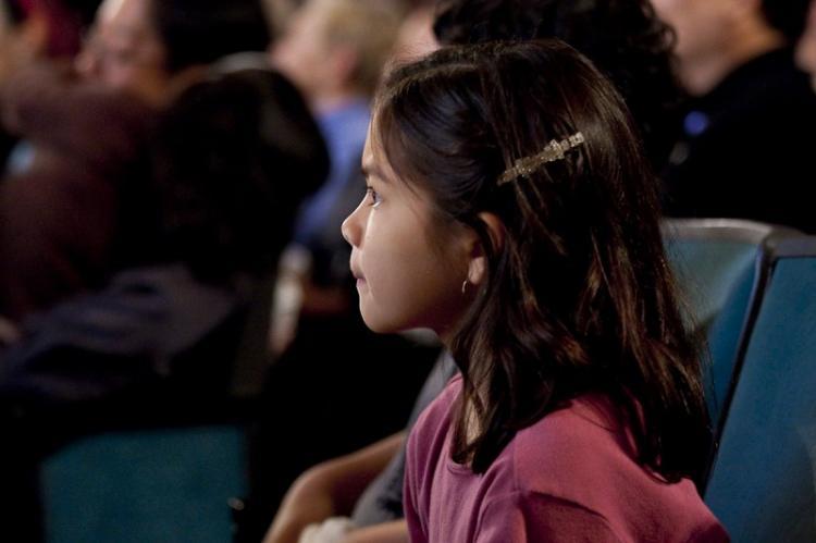 <a><img src="https://www.theepochtimes.com/assets/uploads/2015/09/2losangeles31dec.jpg" alt="Divine Performing Arts in Los Angeles wrapped up 2008 for many on New Year's Eve. (The Epoch Times)" title="Divine Performing Arts in Los Angeles wrapped up 2008 for many on New Year's Eve. (The Epoch Times)" width="320" class="size-medium wp-image-1831862"/></a>