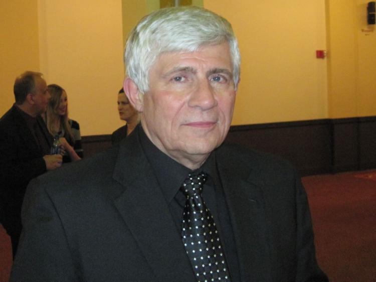 <a><img src="https://www.theepochtimes.com/assets/uploads/2015/09/4_22_10_Milwaukee_Gregory_Jerry_graphic_arts.jpg" alt="Terry Kranz, a graphic arts designer from Milwaukee. (Stephen Gregory/The Epoch Times)" title="Terry Kranz, a graphic arts designer from Milwaukee. (Stephen Gregory/The Epoch Times)" width="320" class="size-medium wp-image-1820713"/></a>