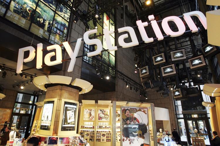 <a><img src="https://www.theepochtimes.com/assets/uploads/2015/09/72271665.jpg" alt="The PlayStation Network has been down since April 20 and it is unknown when the network will be available to gamers worldwide. (Mario Tama/Getty Images)" title="The PlayStation Network has been down since April 20 and it is unknown when the network will be available to gamers worldwide. (Mario Tama/Getty Images)" width="320" class="size-medium wp-image-1804962"/></a>