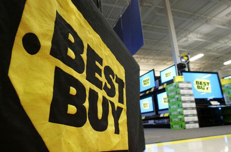 <a><img src="https://www.theepochtimes.com/assets/uploads/2015/09/72810587.jpg" alt="Best Buy announced its plan to close all nine retail stores in China and its headquarters in Shanghai. About 1,000 full-time employees will be laid off. (Justin Sullivan/Getty Images)" title="Best Buy announced its plan to close all nine retail stores in China and its headquarters in Shanghai. About 1,000 full-time employees will be laid off. (Justin Sullivan/Getty Images)" width="320" class="size-medium wp-image-1807769"/></a>