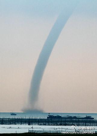 <a><img class="size-medium wp-image-1782604" title="8309d290gw1dwerbl4icrj" src="https://www.theepochtimes.com/assets/uploads/2015/09/8309d290gw1dwerbl4icrj.jpeg" alt="" width="250" height="350"/></a>