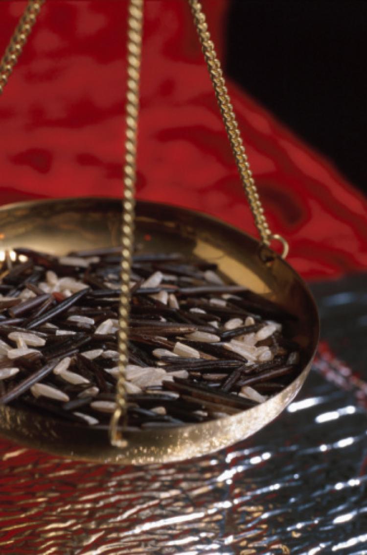 <a><img src="https://www.theepochtimes.com/assets/uploads/2015/09/87725651.jpg" alt="SUPER-HEALTHY: Black rice is an even better source of antioxidants than blueberries and blackberries. (Photos.com)" title="SUPER-HEALTHY: Black rice is an even better source of antioxidants than blueberries and blackberries. (Photos.com)" width="320" class="size-medium wp-image-1815487"/></a>