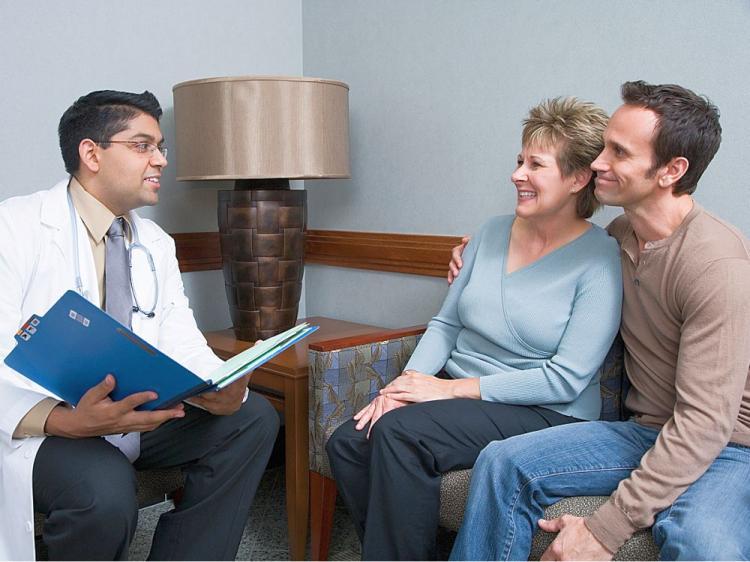 <a><img src="https://www.theepochtimes.com/assets/uploads/2015/09/87791018DocCounselsWEB.jpg" alt="Doctor counseling about preventive care issues including stopping smoking, obesity and alcohol misuse, will be fully covered thanks to the Affordable Care Act. (photos.com)" title="Doctor counseling about preventive care issues including stopping smoking, obesity and alcohol misuse, will be fully covered thanks to the Affordable Care Act. (photos.com)" width="320" class="size-medium wp-image-1815128"/></a>