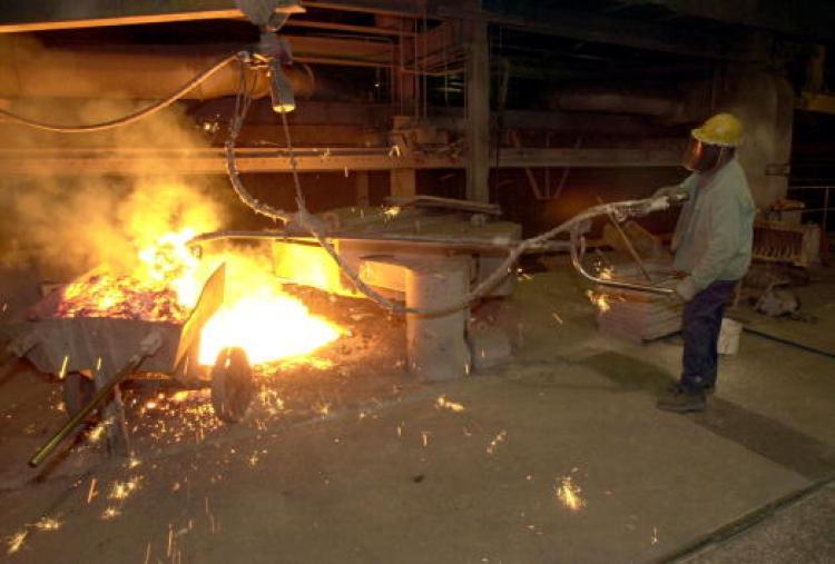 <a><img src="https://www.theepochtimes.com/assets/uploads/2015/09/903260.jpg" alt="The US Congress has put in place Buy American legislation to protect its own steel industry, but the move may jeopardise Australia's steel exports worth half a billion dollars under the US-Australia Free Trade Agreement." title="The US Congress has put in place Buy American legislation to protect its own steel industry, but the move may jeopardise Australia's steel exports worth half a billion dollars under the US-Australia Free Trade Agreement." width="320" class="size-medium wp-image-1819725"/></a>