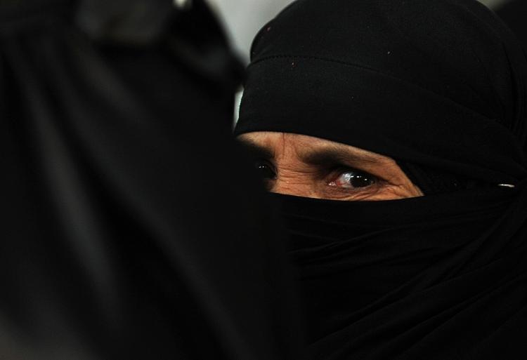 <a><img src="https://www.theepochtimes.com/assets/uploads/2015/09/94114068Sorcery.jpg" alt="Superstition across the Middle East has provided fertile ground for confidence tricksters posing as exorcists and sorcerers. (Shah Marai/AFP/Getty Images)" title="Superstition across the Middle East has provided fertile ground for confidence tricksters posing as exorcists and sorcerers. (Shah Marai/AFP/Getty Images)" width="320" class="size-medium wp-image-1824496"/></a>