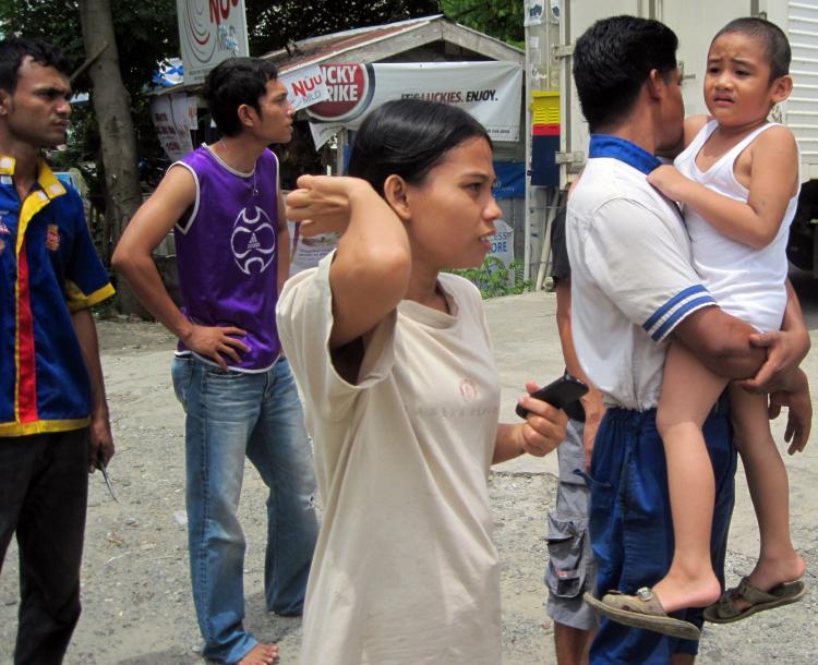 <a><img src="https://www.theepochtimes.com/assets/uploads/2015/09/98931429.jpg" alt="Residents in Aceh stand outside after a magnitude 7.2 quake hit the province on May 9. The quake struck at a depth of 18 miles, 41 miles southwest of Meulaboh district and triggered a local tsunami alert. (Nurdin Hasan/Getty Images )" title="Residents in Aceh stand outside after a magnitude 7.2 quake hit the province on May 9. The quake struck at a depth of 18 miles, 41 miles southwest of Meulaboh district and triggered a local tsunami alert. (Nurdin Hasan/Getty Images )" width="320" class="size-medium wp-image-1820114"/></a>
