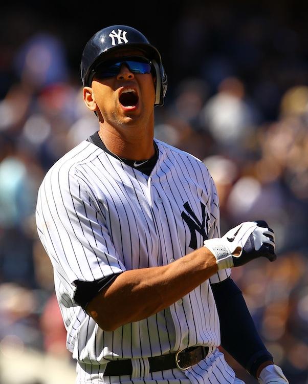 <a><img class="wp-image-1787277" title="Cincinnati Reds v New York Yankees" src="https://www.theepochtimes.com/assets/uploads/2015/09/ARod144899439.jpg" alt="Cincinnati Reds v New York Yankees" width="284" height="354"/></a>