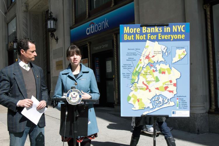 <a><img src="https://www.theepochtimes.com/assets/uploads/2015/09/BANKS+.jpg" alt="BANK ON IT: Rep. Anthony Weiner (L) and Megan Ahearn, Consumer Rights Organizer for the New York Public Interest Research Group (NYPIRG), revealed the report on Sunday. (Phoebe Zheng/The Epoch Times)" title="BANK ON IT: Rep. Anthony Weiner (L) and Megan Ahearn, Consumer Rights Organizer for the New York Public Interest Research Group (NYPIRG), revealed the report on Sunday. (Phoebe Zheng/The Epoch Times)" width="320" class="size-medium wp-image-1806558"/></a>