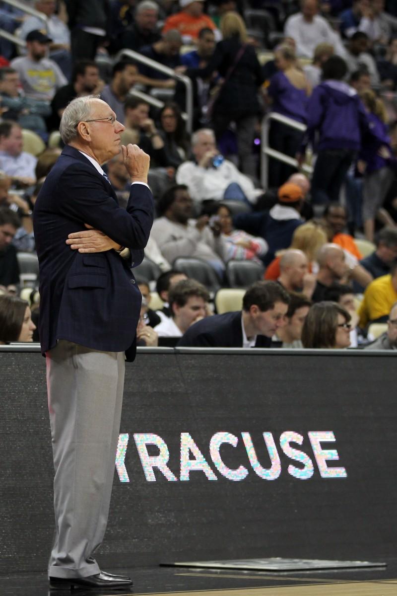 <a><img class="size-medium wp-image-1783347" title="NCAA Basketball Tournament - UNC Asheville v Syracuse" src="https://www.theepochtimes.com/assets/uploads/2015/09/BigEast141394349.jpg" alt="" width="233" height="350"/></a>