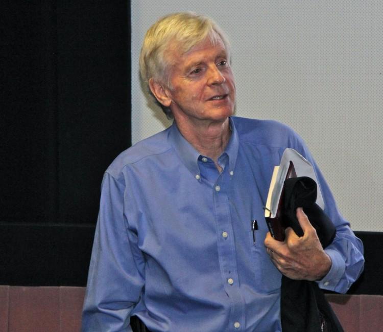 <a><img class="size-large wp-image-1783179" title="David kilgour at FC" src="https://www.theepochtimes.com/assets/uploads/2015/09/Davic-kilgour-at-FC.jpg" alt="" width="590" height="511"/></a>