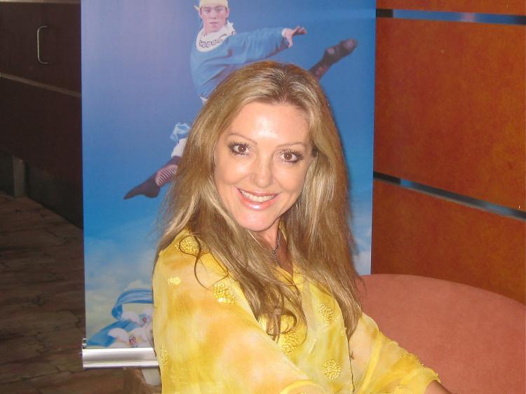 <a><img src="https://www.theepochtimes.com/assets/uploads/2015/09/DeborahPollack_lecturerBusinessStudies.jpg" alt="Deborah Pollock, who specializes in business studies, was at Shen Yun Performing Arts on Thursday evening. (The Epoch Times)" title="Deborah Pollock, who specializes in business studies, was at Shen Yun Performing Arts on Thursday evening. (The Epoch Times)" width="320" class="size-medium wp-image-1808100"/></a>