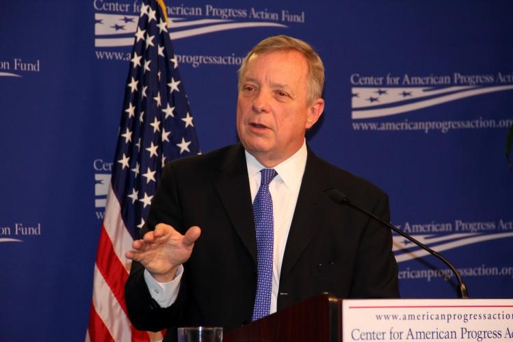 <a><img class="size-large wp-image-1773992" src="https://www.theepochtimes.com/assets/uploads/2015/09/Dick+Durbin_11272010_CAP_+D.C._shar.jpg" alt="" width="590" height="393"/></a>