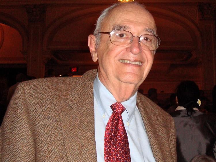 <a><img class=" wp-image-1787713 " title="Dr.+Baum" src="https://www.theepochtimes.com/assets/uploads/2015/09/Dr.+Baum.jpg" alt="Dr. Stanley Baum enjoys an evening at Shen Yun" width="354" height="265"/></a>