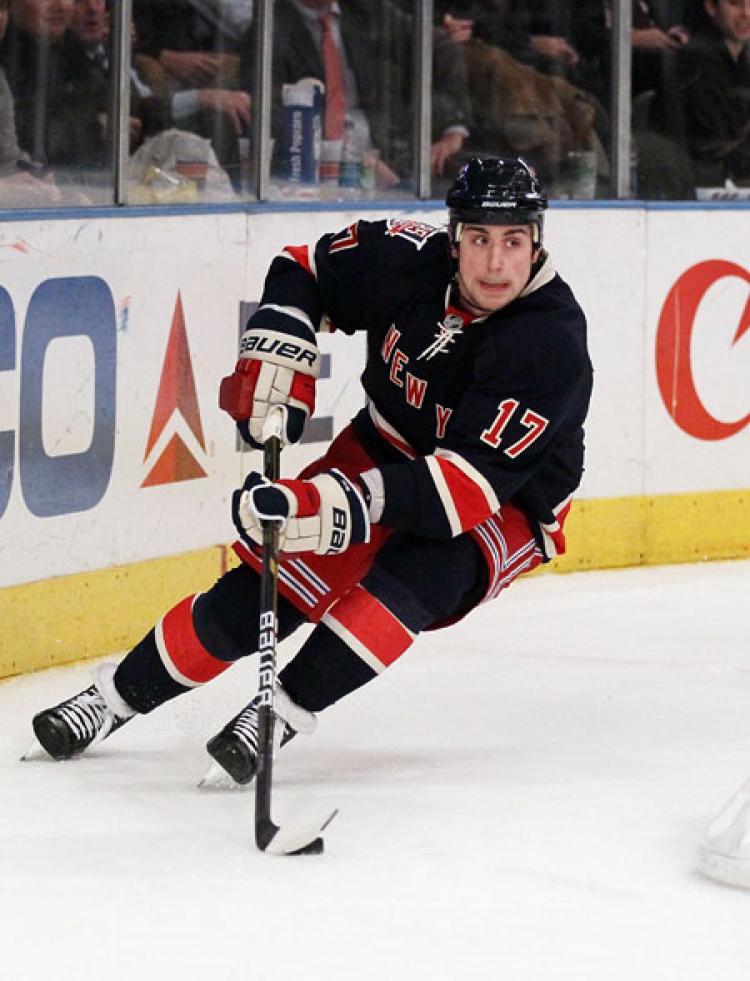 <a><img src="https://www.theepochtimes.com/assets/uploads/2015/09/Dubinsky108015714.jpg" alt="SCORES LATE: New York Rangers forward Brandon Dubinsky pulled the Blueshirts within one goal of the Detroit Red Wings last night." title="SCORES LATE: New York Rangers forward Brandon Dubinsky pulled the Blueshirts within one goal of the Detroit Red Wings last night." width="320" class="size-medium wp-image-1808676"/></a>