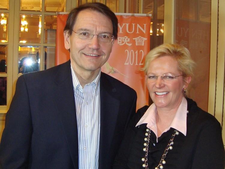 <a><img class="size-large wp-image-1794114" src="https://www.theepochtimes.com/assets/uploads/2015/09/Finland+Honorary+Consul+Kristina+Mattila+with+husband.jpg" alt="" width="590" height="442"/></a>