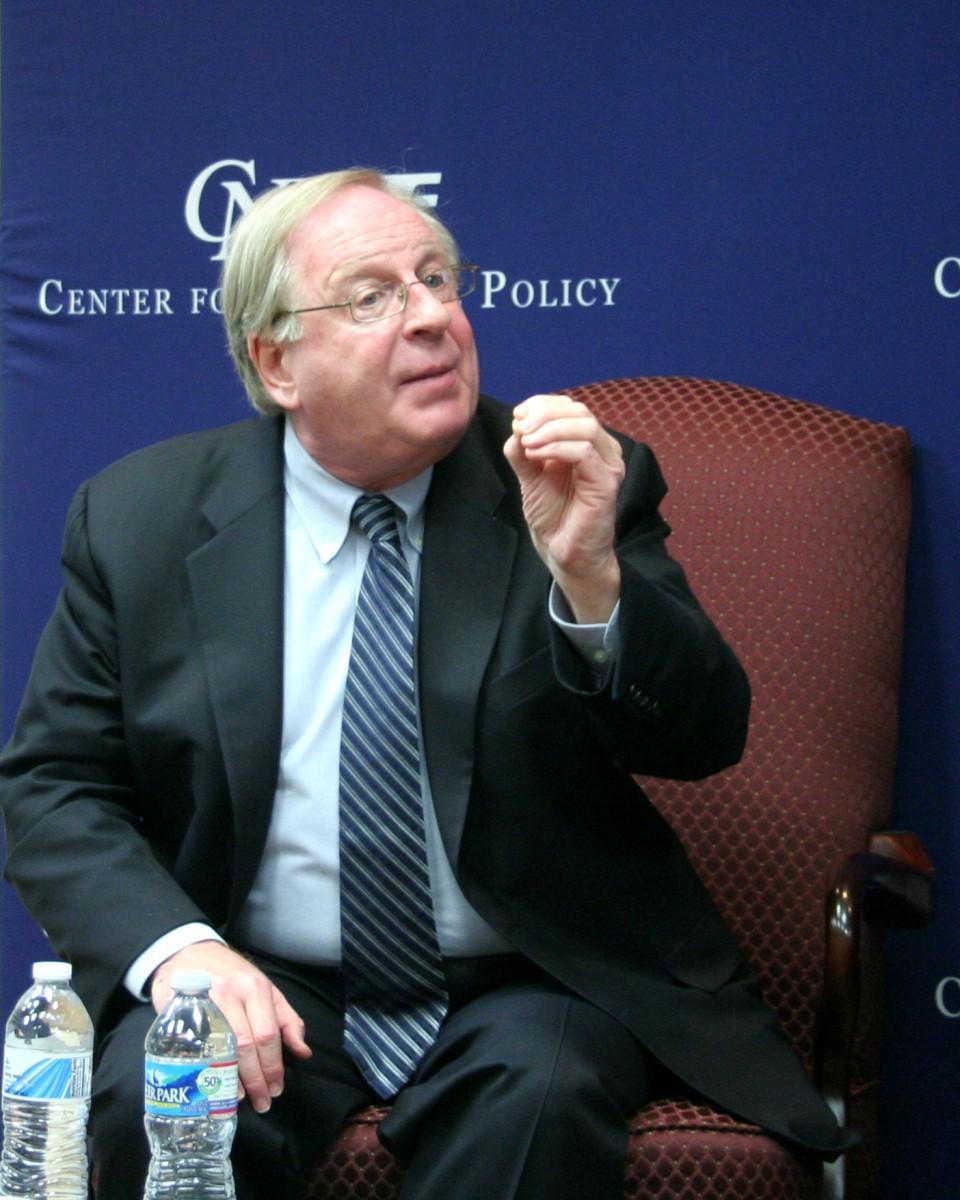 <a><img class="size-large wp-image-1774785" title="Greenberger+031M" src="https://www.theepochtimes.com/assets/uploads/2015/09/Greenberger+031M3.jpg" alt="Michael Greenberger" width="590" height="442"/></a>