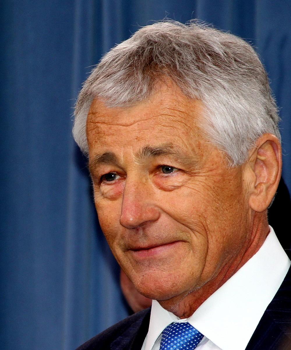 <a><img class="size-large wp-image-1769710" src="https://www.theepochtimes.com/assets/uploads/2015/09/Hagel+1+IMG_5488.jpg" alt="" width="491" height="590"/></a>