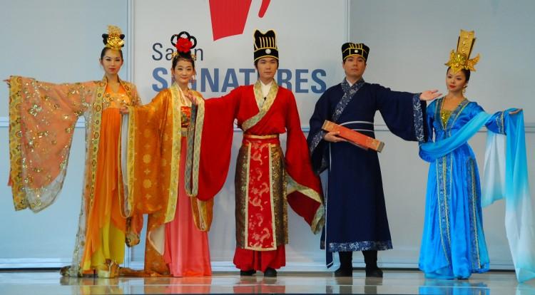 <a><img class=" wp-image-1774323" title="HanCoutureTangTribute-JR2" src="https://www.theepochtimes.com/assets/uploads/2015/09/HanCoutureTangTribute-JR2.jpg" alt="" width="596" height="329"/></a>