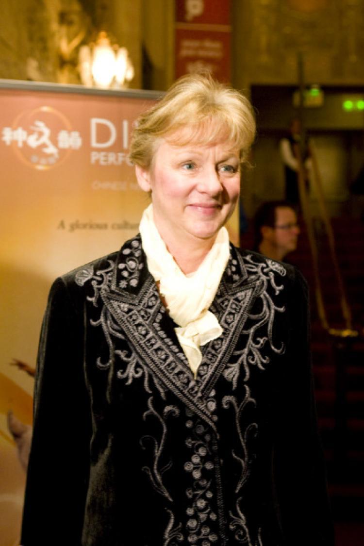 <a><img src="https://www.theepochtimes.com/assets/uploads/2015/09/JULIAROBERTSON.jpg" alt="County Councilmember Ms. Patterson said the true Chinese culture is portrayed in the DPA performances. (Youzhi Ma/The Epoch Times)" title="County Councilmember Ms. Patterson said the true Chinese culture is portrayed in the DPA performances. (Youzhi Ma/The Epoch Times)" width="320" class="size-medium wp-image-1831247"/></a>