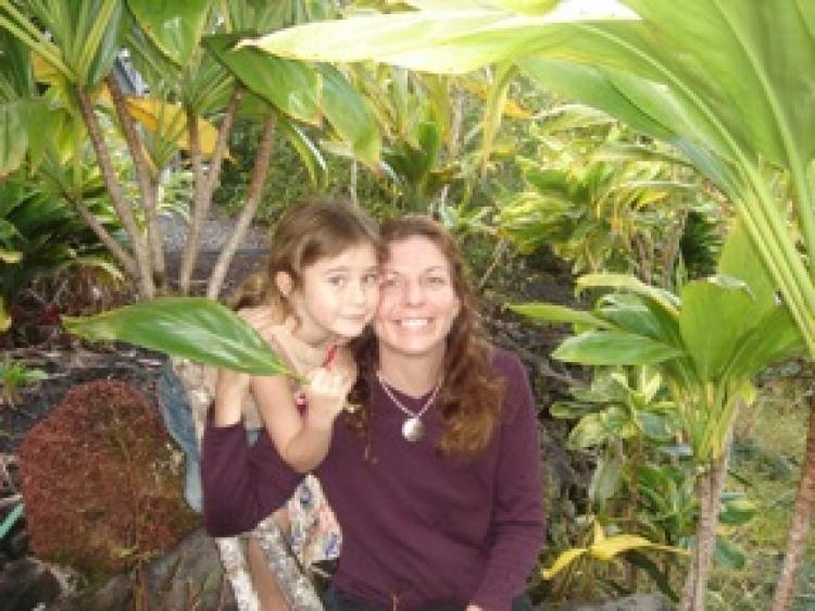 <a><img src="https://www.theepochtimes.com/assets/uploads/2015/09/Kalmata.jpg" alt="Kalama Becker with her daughter Malia. (Reiko Hamano)" title="Kalama Becker with her daughter Malia. (Reiko Hamano)" width="320" class="size-medium wp-image-1817886"/></a>