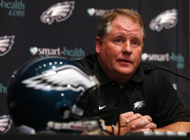 <a><img class="size-large wp-image-1771849" title="Philadelphia Eagles Introduce Chip Kelly" src="https://www.theepochtimes.com/assets/uploads/2015/09/Kelly159630225.jpg" alt="" width="590" height="435"/></a>