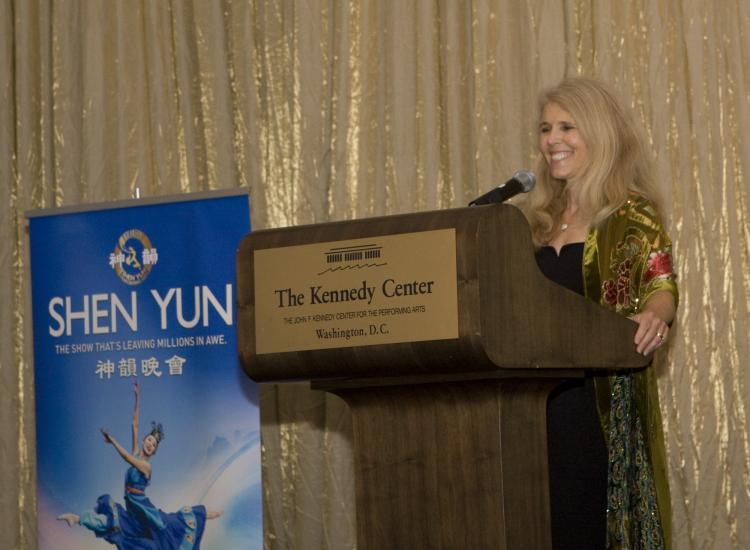 <a><img class="size-medium wp-image-1815576" title="Annette Lantos Tellemann-Dick, at a reception, after the Shen Yun Performing Arts' show at the Kennedy Center Opera House. (Lisa Fan/The Epoch Times)" src="https://www.theepochtimes.com/assets/uploads/2015/09/LisaFanAnnaLantos.jpg" alt="Annette Lantos Tellemann-Dick, at a reception, after the Shen Yun Performing Arts' show at the Kennedy Center Opera House. (Lisa Fan/The Epoch Times)" width="320"/></a>