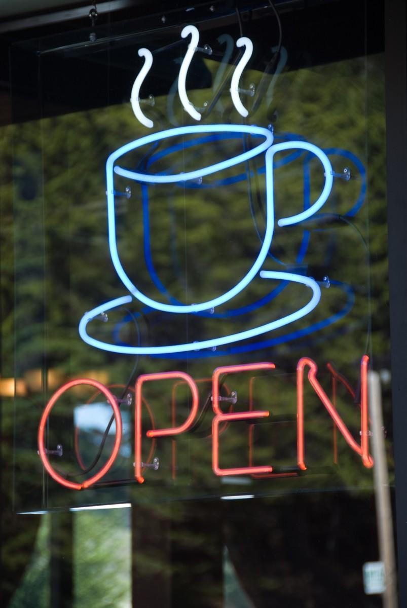 <a><img class="wp-image-1782448" title="Jupiterimages/Photos.com" src="https://www.theepochtimes.com/assets/uploads/2015/09/Now-Open-in-NYC.jpg" alt="Jupiterimages/Photos.com" width="315" height="472"/></a>