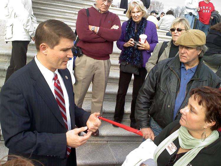 <a><img src="https://www.theepochtimes.com/assets/uploads/2015/09/Ohio_Congressman.jpg" alt="Ohio Congressman John Boccieri speaks with US-politics-health-constituents Beth Williams (R), from Canton, Ohio, in November 2009. (MICHAEL MATHES/AFP/Getty Images)" title="Ohio Congressman John Boccieri speaks with US-politics-health-constituents Beth Williams (R), from Canton, Ohio, in November 2009. (MICHAEL MATHES/AFP/Getty Images)" width="320" class="size-medium wp-image-1821917"/></a>