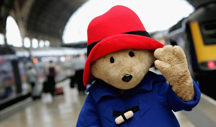 <a><img class="size-full wp-image-1787035" title="The Queen's 80th Birthday - Paddington Arrives" src="https://www.theepochtimes.com/assets/uploads/2015/09/PaddingtonBear71283631.jpg" alt=" Paddington Bear" width="750" height="442"/></a>