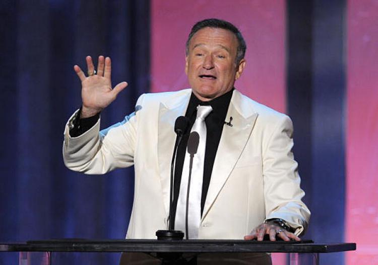 <a><img src="https://www.theepochtimes.com/assets/uploads/2015/09/Robin_Williams_101969267.jpg" alt="Robin Williams speaks onstage during the 38th AFI Life Achievement Award honoring Mike Nichols on June 10. Williams hopes to play a villain in the newly announced Batman 3 to be directed by Christopher Nolan. (Kevin Winter/Getty Images for AFI)" title="Robin Williams speaks onstage during the 38th AFI Life Achievement Award honoring Mike Nichols on June 10. Williams hopes to play a villain in the newly announced Batman 3 to be directed by Christopher Nolan. (Kevin Winter/Getty Images for AFI)" width="320" class="size-medium wp-image-1817952"/></a>