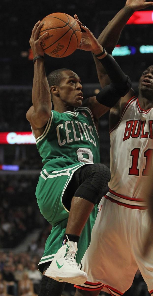 <a><img class="size-large wp-image-1791427" title="Boston Celtics v Chicago Bulls" src="https://www.theepochtimes.com/assets/uploads/2015/09/Rondo139191034.jpg" alt="Boston Celtics v Chicago Bulls" width="221" height="425"/></a>