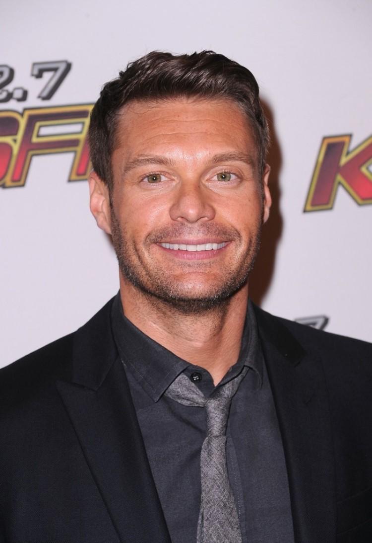 <a><img src="https://www.theepochtimes.com/assets/uploads/2015/09/RyanSeacrest114187880.jpg" alt="Frazer Harrison (Getty Images)" title="Frazer Harrison (Getty Images)" width="225" class="size-medium wp-image-1800633"/></a>