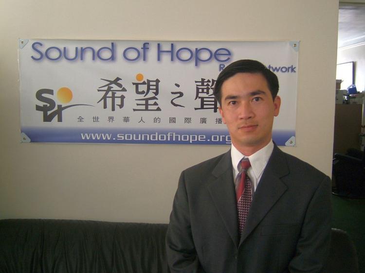 <a><img src="https://www.theepochtimes.com/assets/uploads/2015/09/SOH-President-AllenZeng.jpg" alt="Allen Zeng, President of Sound of Hope Radio Station. (Courtesy of Sound of Hope Radio Station)" title="Allen Zeng, President of Sound of Hope Radio Station. (Courtesy of Sound of Hope Radio Station)" width="320" class="size-medium wp-image-1807943"/></a>