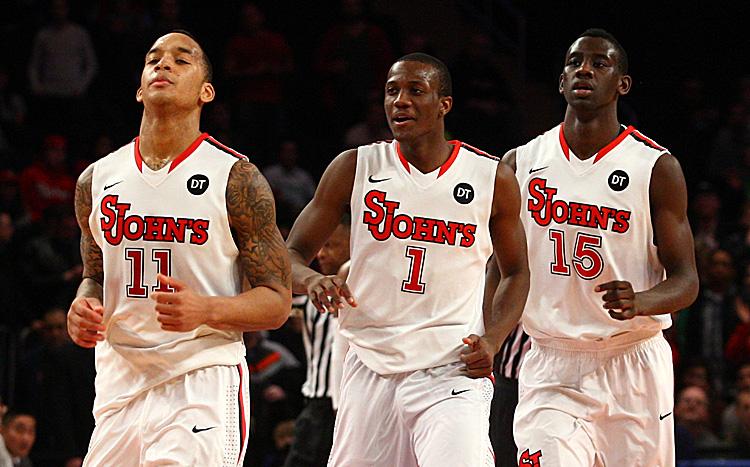 <a><img class="size-full wp-image-1791347" title="UCLA v St. John's" src="https://www.theepochtimes.com/assets/uploads/2015/09/STJ139884873web.jpg" alt="(L-R) D'Angelo Harrison No. 11, Phil Greene No. 1, and Sir'Dominic Pointer No. 15 led the Red Storm to its third straight win Saturday. (Chris Chambers/Getty Images) " width="750" height="467"/></a>