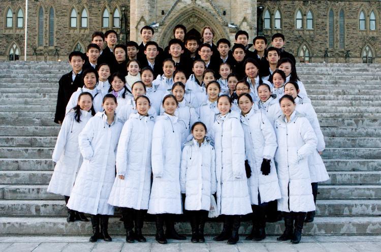 <a><img src="https://www.theepochtimes.com/assets/uploads/2015/09/Shen_Yun_Int_Co_Tour_Parl_Hill_Ottawa_Jan_12_2010.jpg" alt="Shen Yun performers pose for a photo on the steps of Parliament Hill in Ottawa on Tuesday, the day the first slash on their bus tire appeared. (Samira Bouaou/The Epoch Times)" title="Shen Yun performers pose for a photo on the steps of Parliament Hill in Ottawa on Tuesday, the day the first slash on their bus tire appeared. (Samira Bouaou/The Epoch Times)" width="320" class="size-medium wp-image-1823953"/></a>