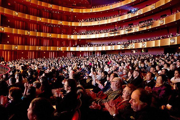 <a><img src="https://www.theepochtimes.com/assets/uploads/2015/09/Shen_Yun_Koch_Theatre_20110116_daibing_BDC5966-MOD.jpg" alt="Shen Yun Performing Arts New York Company on Sunday Jan. 16, 2011, at Lincoln Center's David H. Koch Theater to a sold-out house. It was the first time the performance came to the center. (Dai Bing/Epoch Times Staff)" title="Shen Yun Performing Arts New York Company on Sunday Jan. 16, 2011, at Lincoln Center's David H. Koch Theater to a sold-out house. It was the first time the performance came to the center. (Dai Bing/Epoch Times Staff)" width="320" class="size-medium wp-image-1801956"/></a>