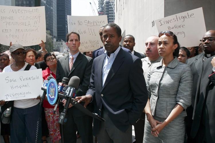 <a><img src="https://www.theepochtimes.com/assets/uploads/2015/09/Smith1hospital.jpg" alt="HOSPITAL CLOSING: State Sen. Malcolm Smith (C) speaks at a rally outside the Department of Health on Sunday to reject a plan to close the Peninsula Hospital Center in Rockaway, Queens. He is joined by Assemblywoman Michele Titus (R) and Rockaway resident Philip Goldfeder (L). (Ivan Pentchoukov/The Epoch Times)" title="HOSPITAL CLOSING: State Sen. Malcolm Smith (C) speaks at a rally outside the Department of Health on Sunday to reject a plan to close the Peninsula Hospital Center in Rockaway, Queens. He is joined by Assemblywoman Michele Titus (R) and Rockaway resident Philip Goldfeder (L). (Ivan Pentchoukov/The Epoch Times)" width="320" class="size-medium wp-image-1799700"/></a>