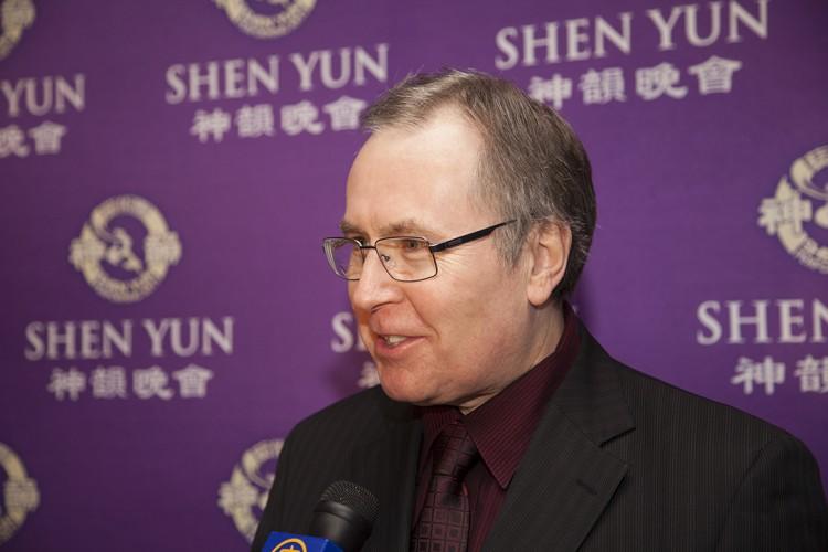 <a><img class="size-large wp-image-1772307" title="20130110 Shen Yun Kitchener Waterloo Stephen Woodworth" src="https://www.theepochtimes.com/assets/uploads/2015/09/Stephen+Woodworth+01.jpg" alt="20130110 Shen Yun Kitchener Waterloo Stephen Woodworth" width="590" height="393"/></a>
