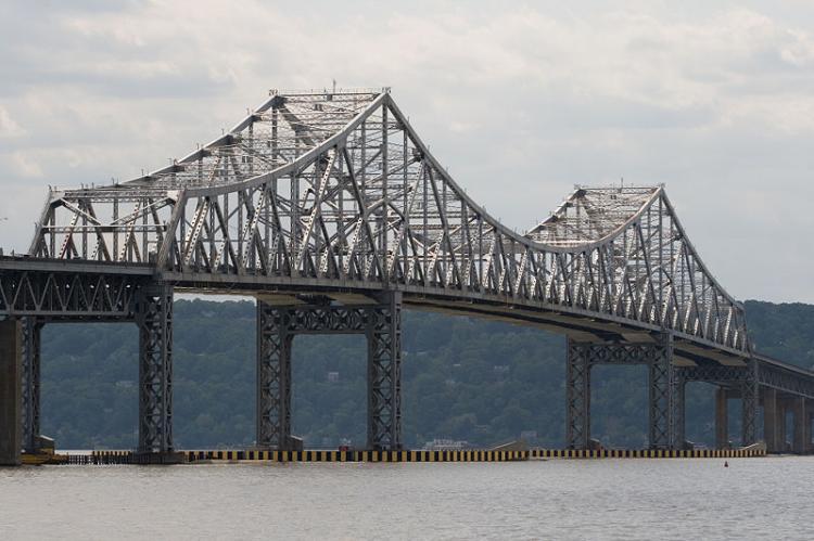 <a><img src="https://www.theepochtimes.com/assets/uploads/2015/09/TappanZeeBridge.jpg" alt="The Tappan Zee Bridge (Brett Weinstein)" title="The Tappan Zee Bridge (Brett Weinstein)" width="320" class="size-medium wp-image-1833645"/></a>