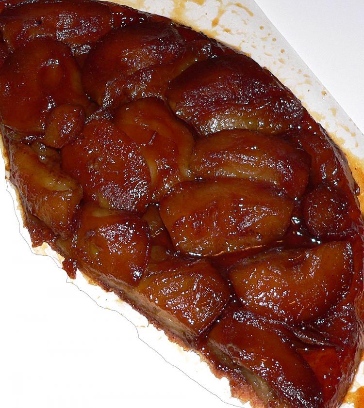 <a><img src="https://www.theepochtimes.com/assets/uploads/2015/09/Tartetatinadj.jpg" alt="CARAMELIZED GOODNESS: The result of you efforts should look something like this. (Wikimedia)" title="CARAMELIZED GOODNESS: The result of you efforts should look something like this. (Wikimedia)" width="320" class="size-medium wp-image-1824945"/></a>