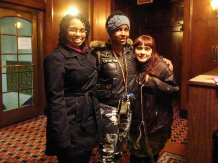 <a><img class="size-large wp-image-1770475" title="ThreeFriends_Edited" src="https://www.theepochtimes.com/assets/uploads/2015/09/ThreeFriends_Edited.jpg" alt="Friends Jakkeea (L-R), Briana and Gabi took in Shen Yun" width="590" height="442"/></a>