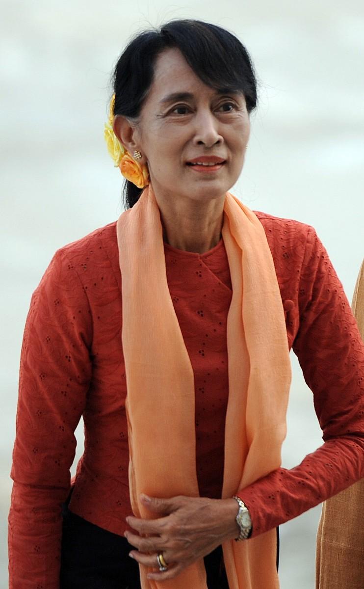 <a><img class="size-large wp-image-1781929" title="Burma opposition leader Aung San Suu Kyi. (Soe Than WIN/AFP/GettyImages)" src="https://www.theepochtimes.com/assets/uploads/2015/09/USBurmese.jpg" alt="Burma opposition leader Aung San Suu Kyi. (Soe Than WIN/AFP/GettyImages)" width="365" height="590"/></a>
