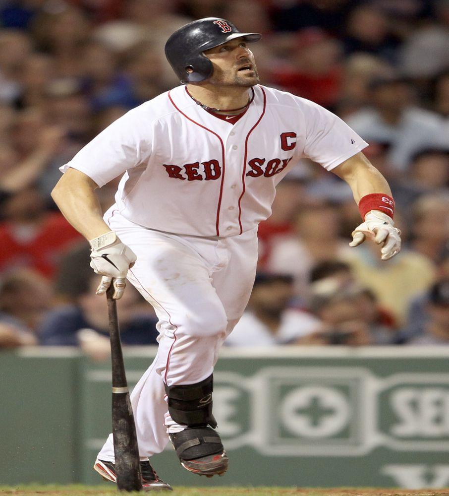 <a><img class="size-large wp-image-1791088" title="New York Yankees v Boston Red Sox" src="https://www.theepochtimes.com/assets/uploads/2015/09/Varitek123175246.jpg" alt="" width="534" height="590"/></a>