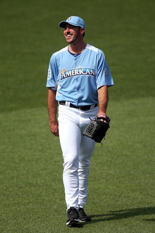 <a><img class="wp-image-1785146" title="Gatorade All-Star Workout Day" src="https://www.theepochtimes.com/assets/uploads/2015/09/Verlander148084600.jpg" alt="Gatorade All-Star Workout Day" width="236" height="354"/></a>